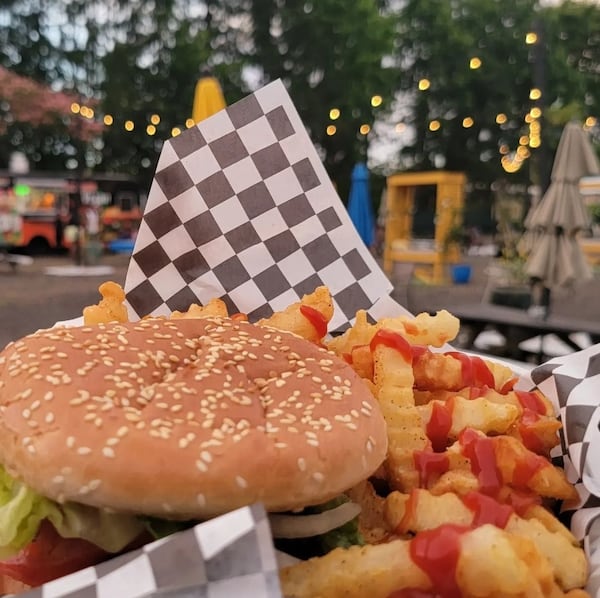 Superior Vegan made its jackfruit "chik'n" sandwich available at Veganish, a vegan, vegetarian and pescatarian food truck park. Courtesy of Tan Bowers