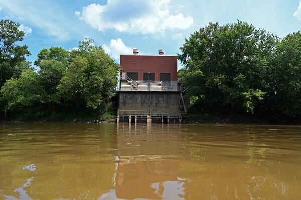 A water pump station on the Oostanaula River near Rome is shown on Tuesday, Aug. 23, 2022. (Hyosub Shin / Hyosub.Shin@ajc.com)