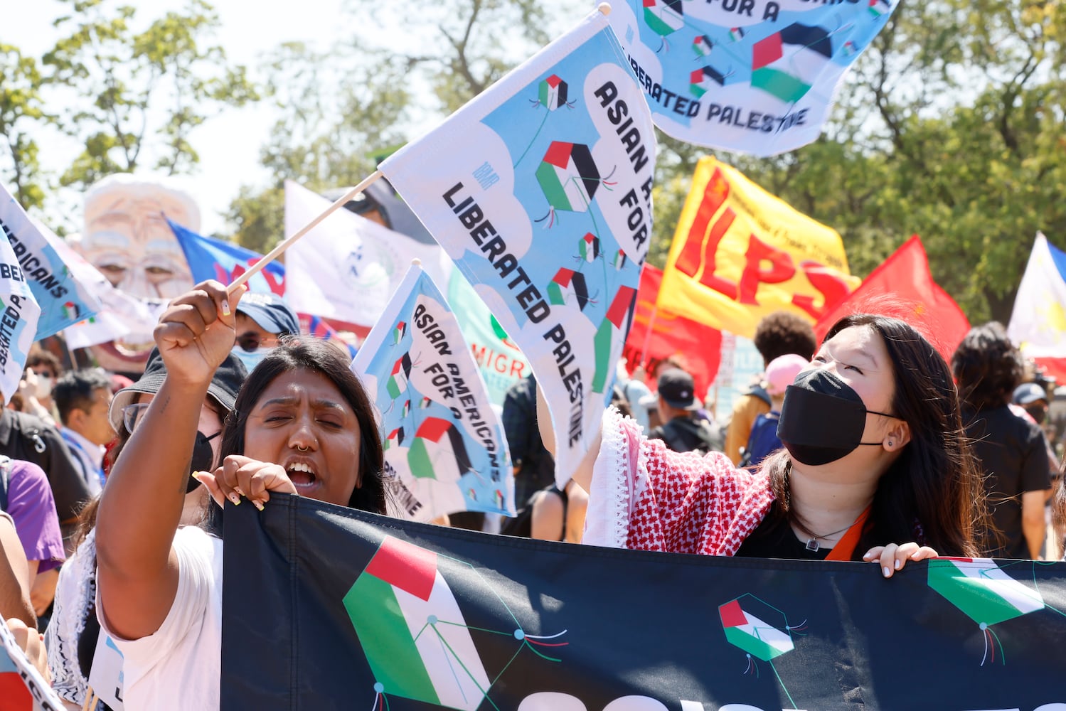 Thousands of activists expected in Chicago for Democratic convention