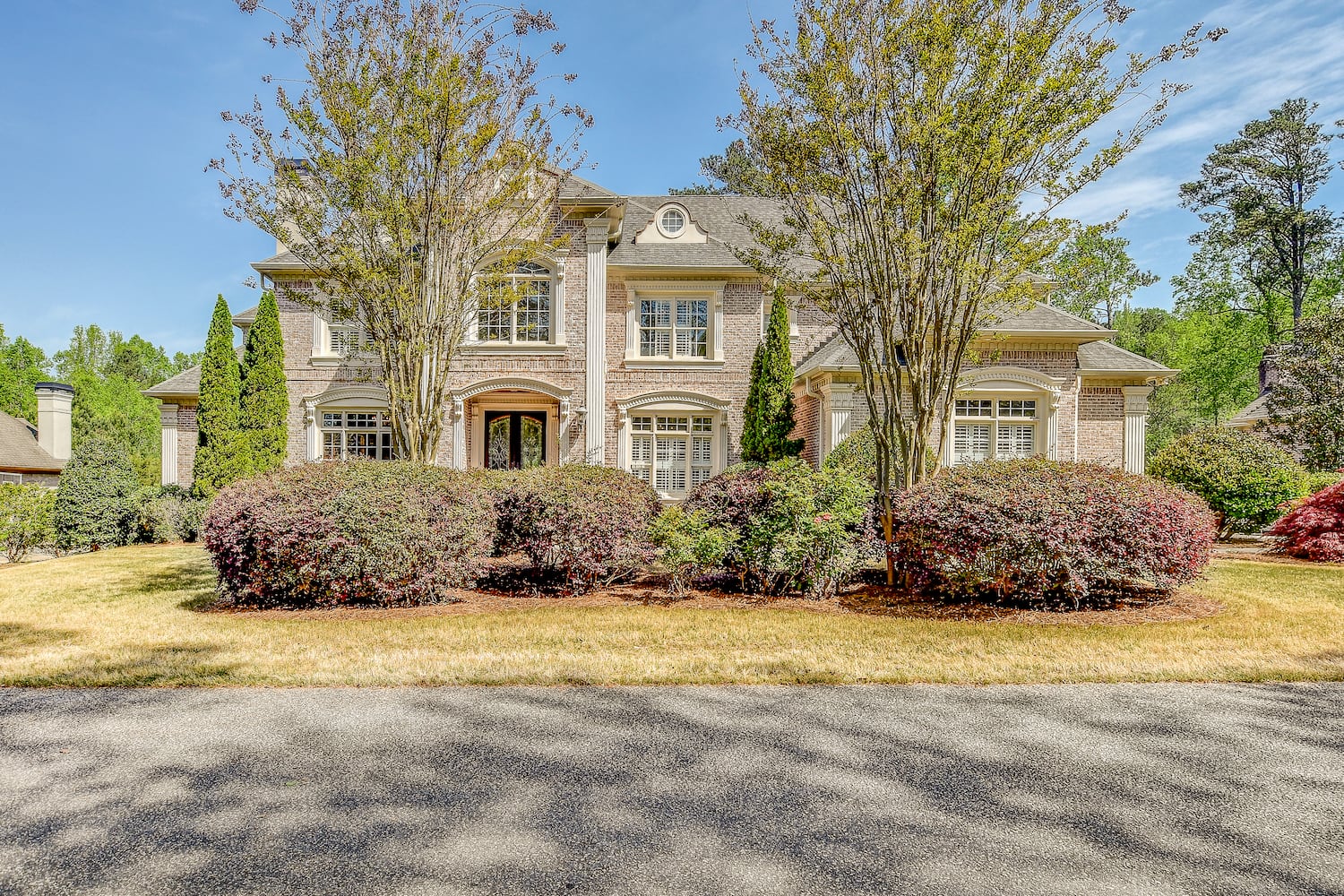 $1 million lakefront, millwork-loaded home hits the market in Smyrna