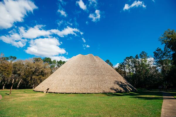 A reconstruction of the Council House, where the Apalachee gathered for meetings and ceremonial rituals, on the grounds of Mission San Luis in Tallahassee, Florida.
Courtesy of courtesy of Visit Florida