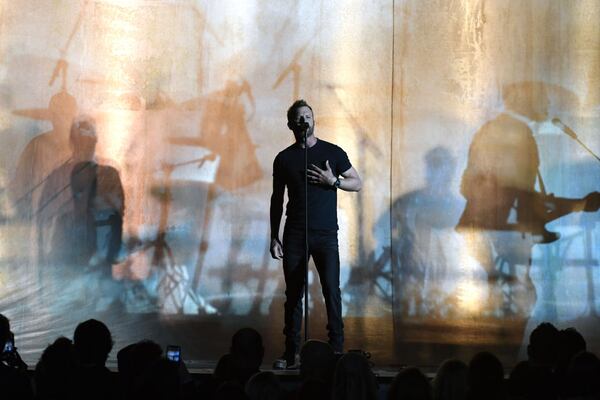   Dierks Bentley will play Ameris Bank Amphitheatre in Alpharetta on June 14, 2019.  (Photo by Ethan Miller/Getty Images)