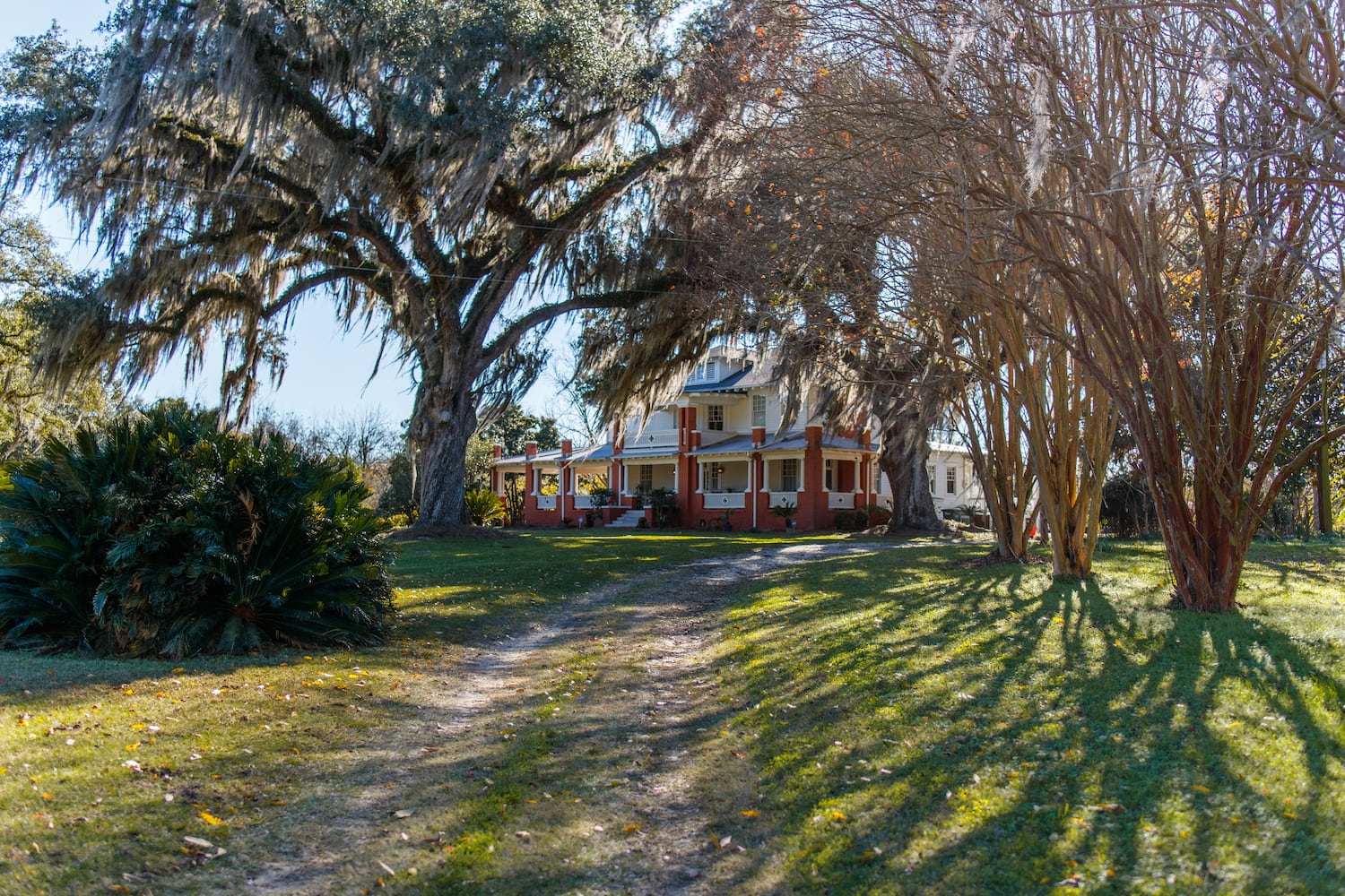 Grow bananas, pecans and more on your own personal Georgia estate for $2 million