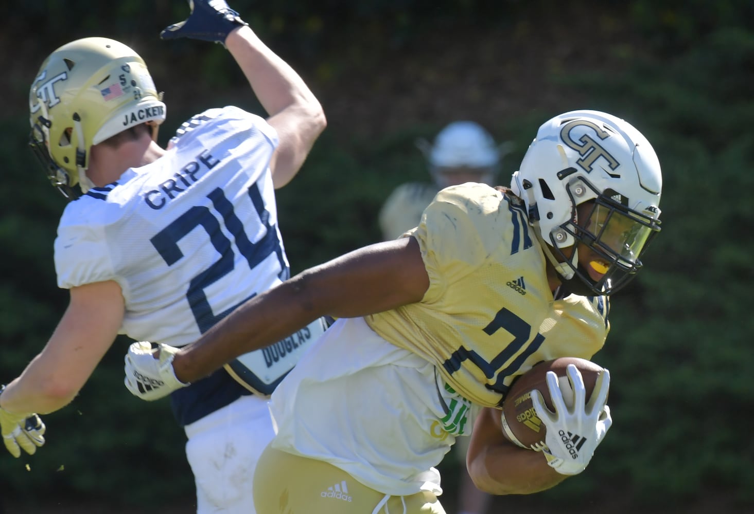 Photos: Georgia Tech puts on the pads at spring practice