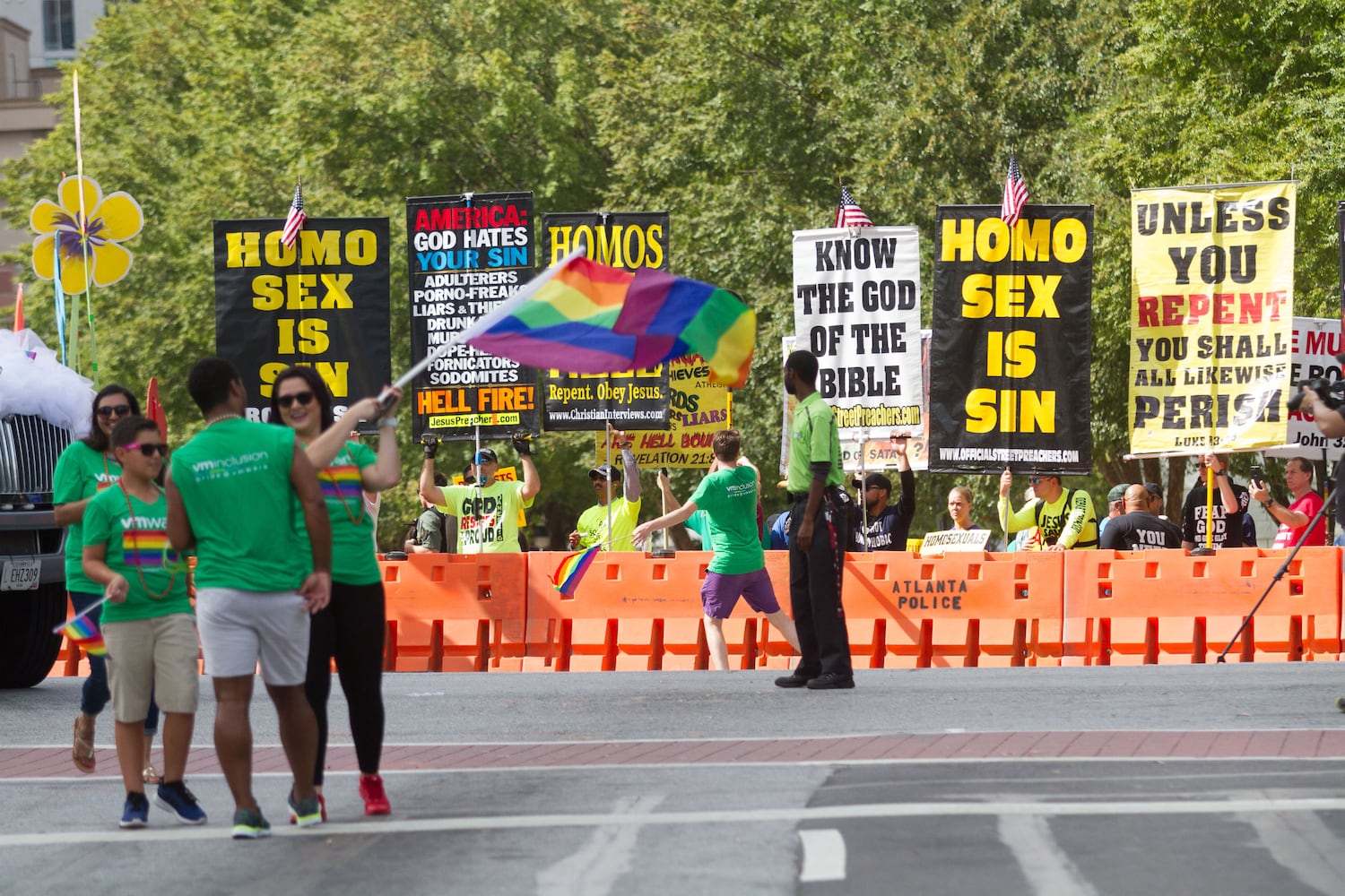 Photos: 2017 Atlanta Pride Parade