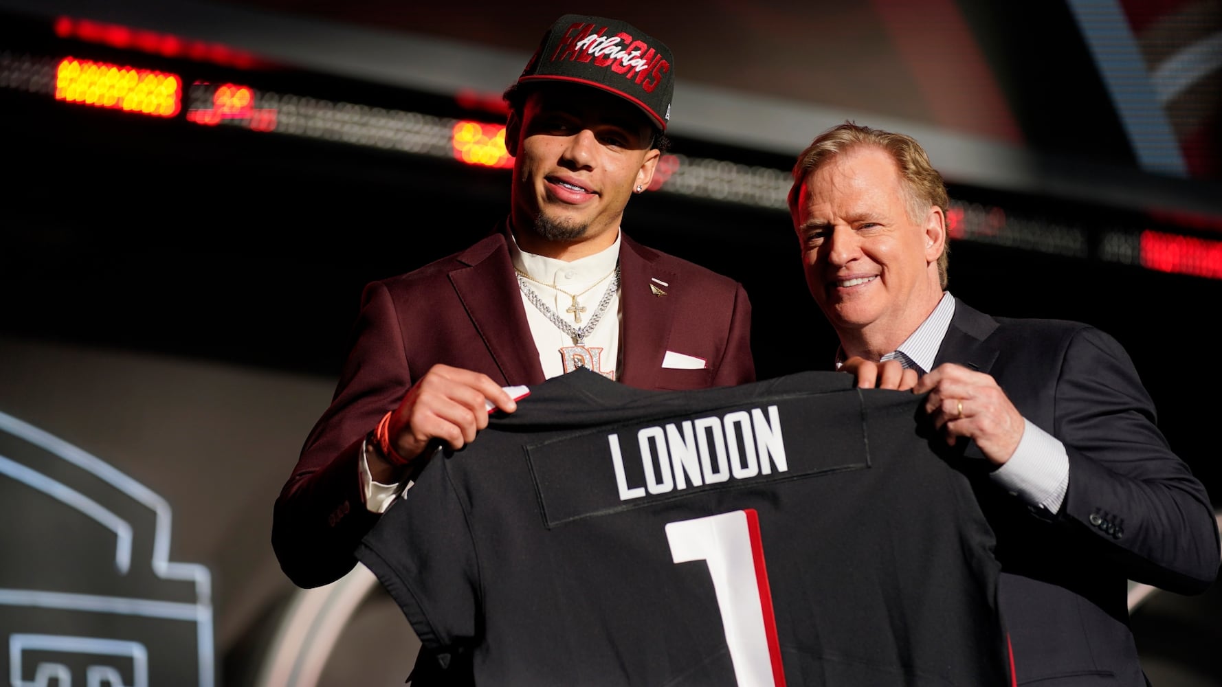 Falcons select WR Drake London with #8 pick in 2022 NFL Draft