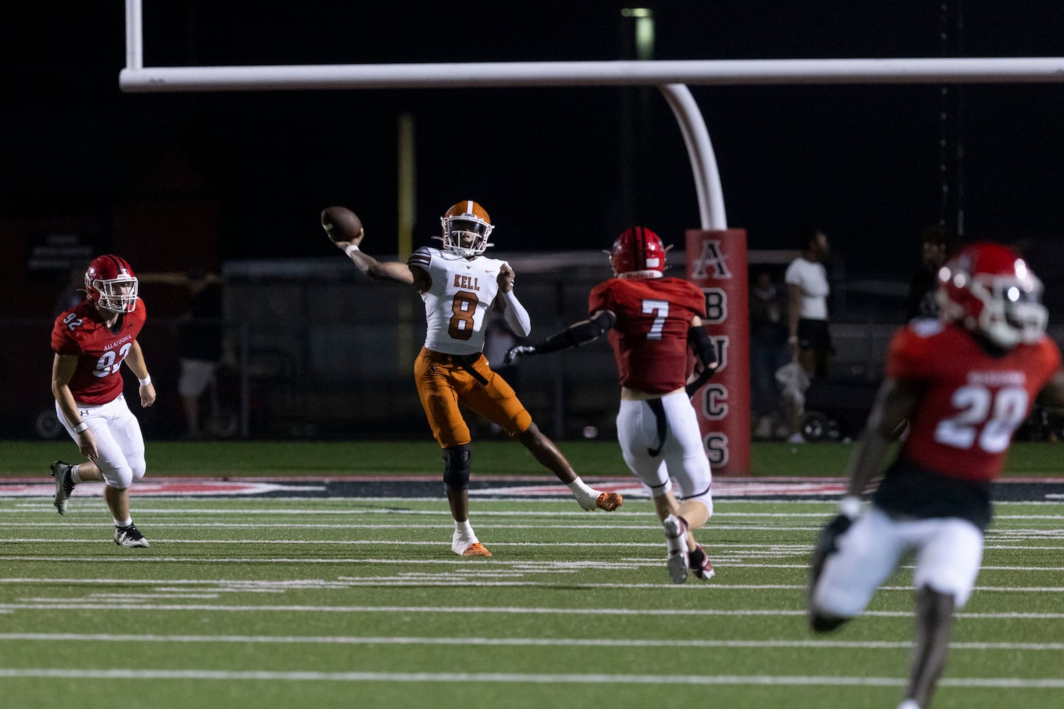 Kell quarterback Kemari Nix (8) throws a pass. (Photo/Jenn Finch)