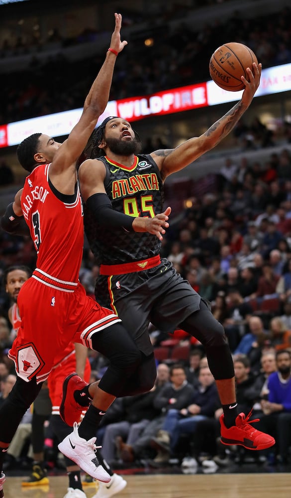 Photos: Hawks battle the Bulls