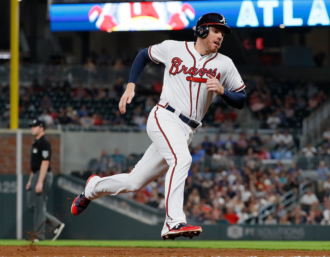 Photos: Gohara on mound as Braves open series with the Nationals