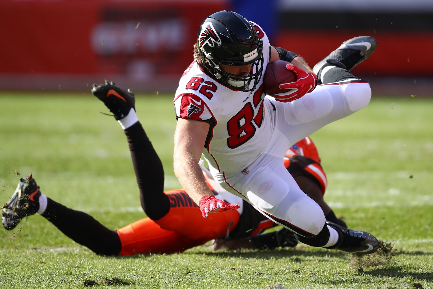 Photos: Falcons look for fourth straight win