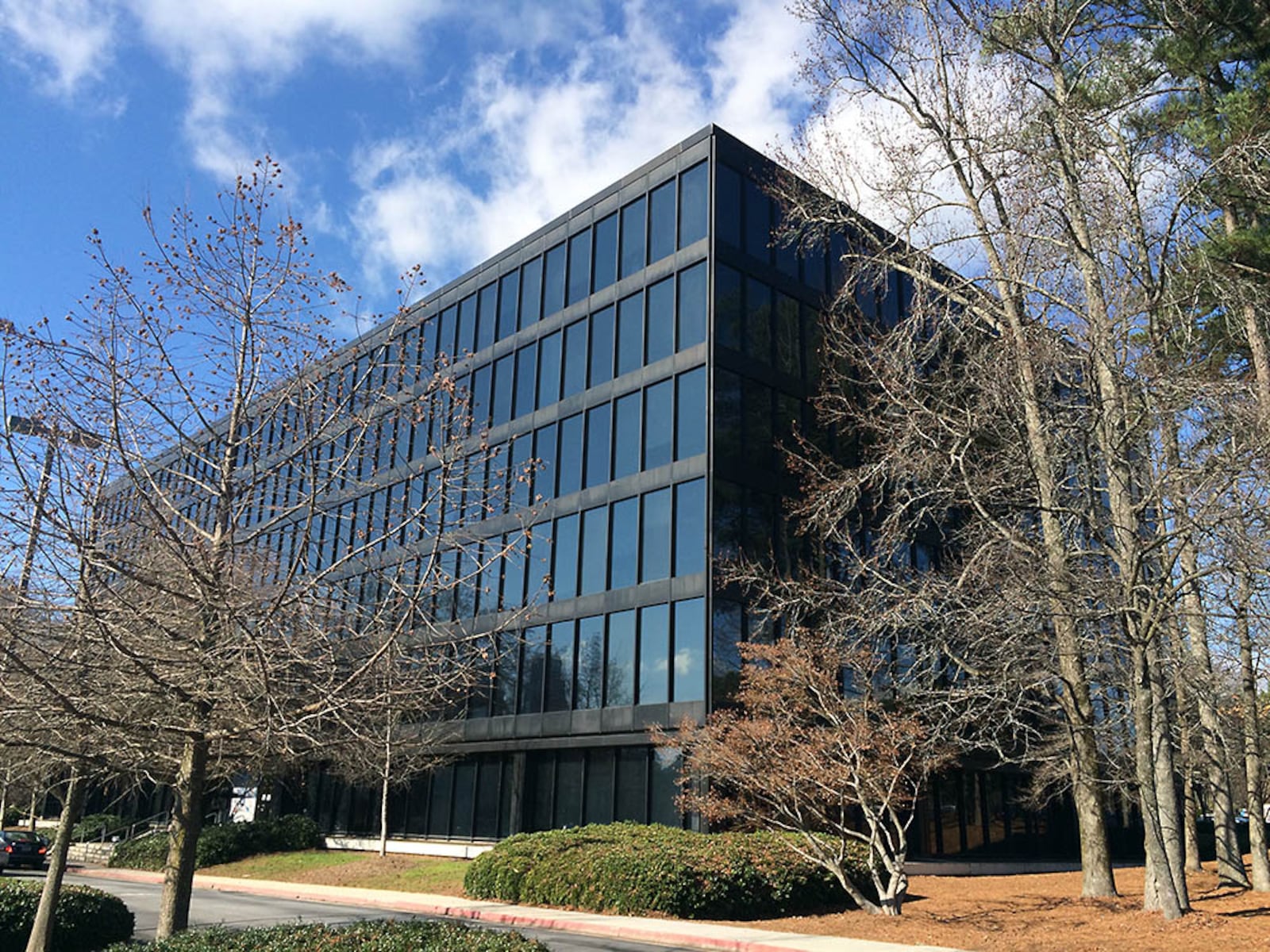 The AJC spent more than a decade at 223 Perimeter Center Parkway in Dunwoody until the COVID lockdown. (Pete Corson/AJC)