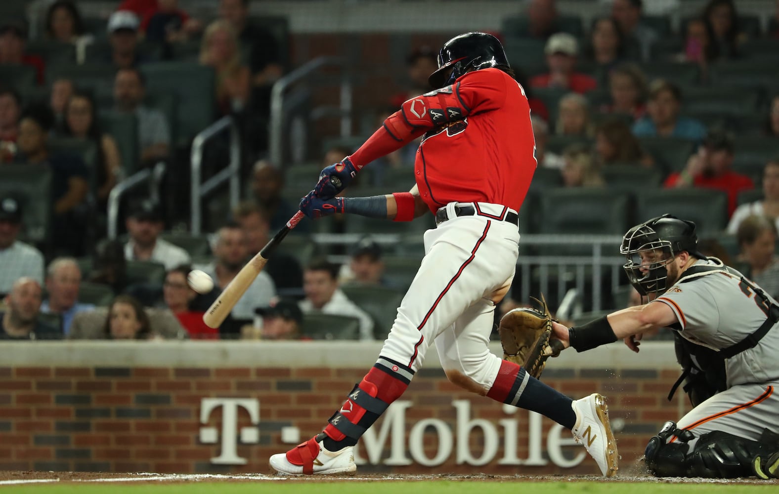 Photos: Braves beat Giants, win East title