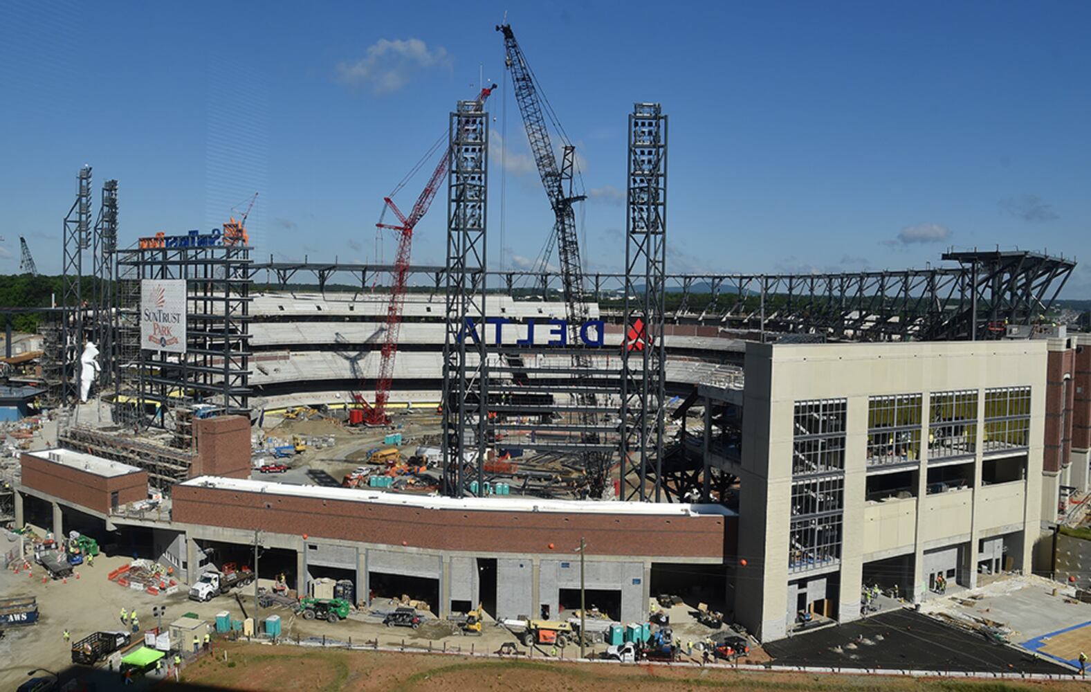 Braves' SunTrust Park set to open in 2017