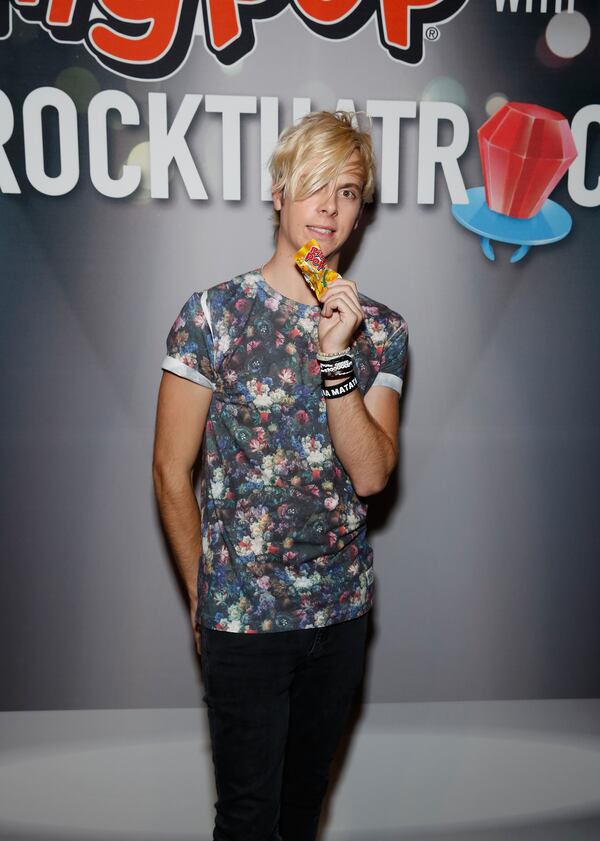 NEW YORK, NY - JUNE 09: Riker Lynch of R5 poses at Pop/Rock Sensation R5 and Ring Pop Premiere #RockThatRock Music Video at Gramercy Theatre on June 9, 2014 in New York City. (Photo by Cindy Ord/Getty Images for Bazooka Candy Brands) NEW YORK, NY - JUNE 09: Riker Lynch of R5 poses at Pop/Rock Sensation R5 and Ring Pop Premiere #RockThatRock Music Video at Gramercy Theatre on June 9, 2014 in New York City. (Photo by Cindy Ord/Getty Images for Bazooka Candy Brands)