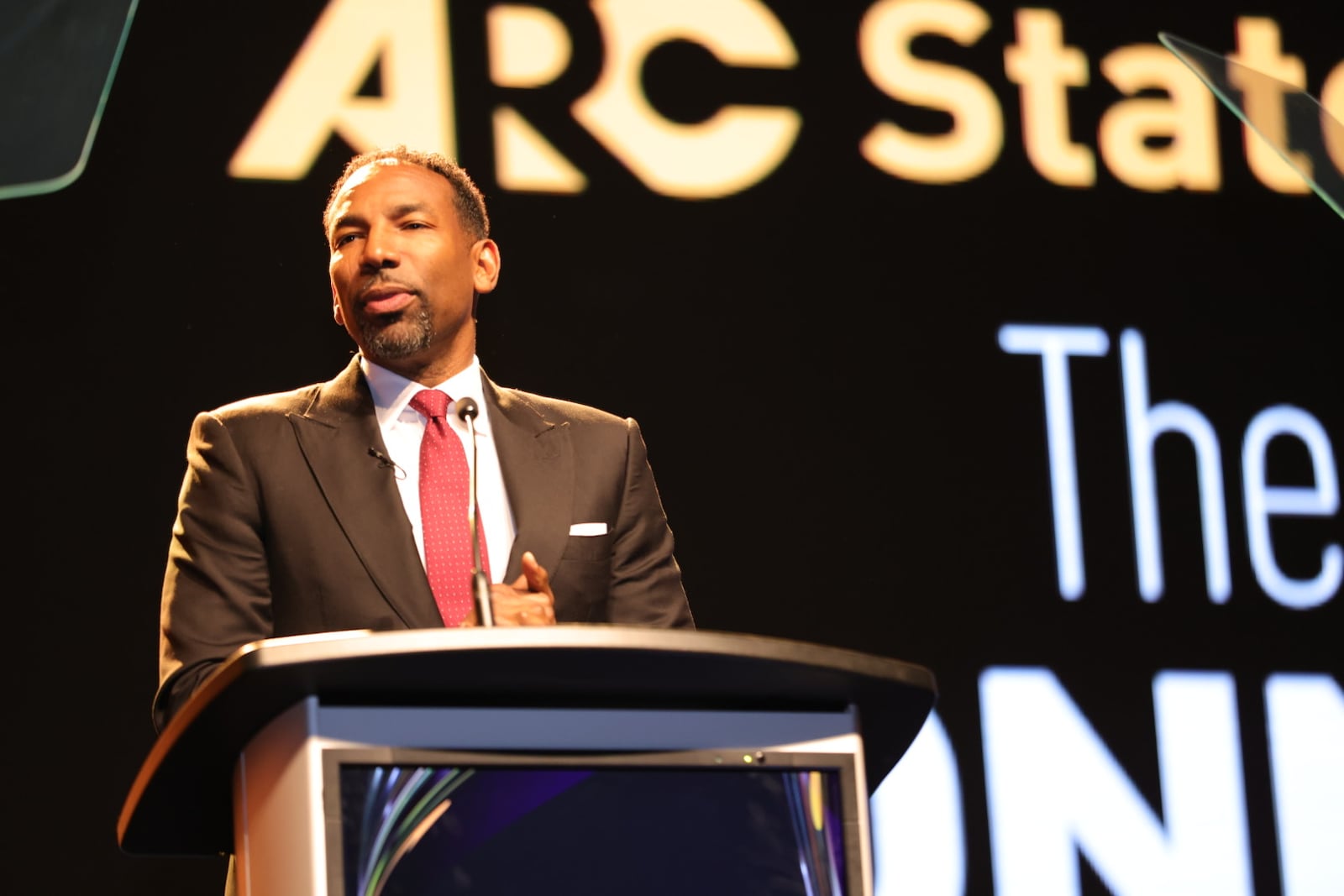 Atlanta Mayor Andre Dickens speaking Nov. 1 at the Atlanta Regional Commission’s annual State of the Region event.