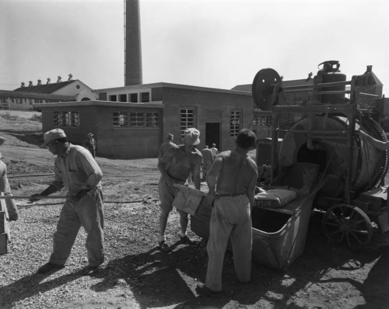 Flashback Photos: Life at the Atlanta Prison Farm