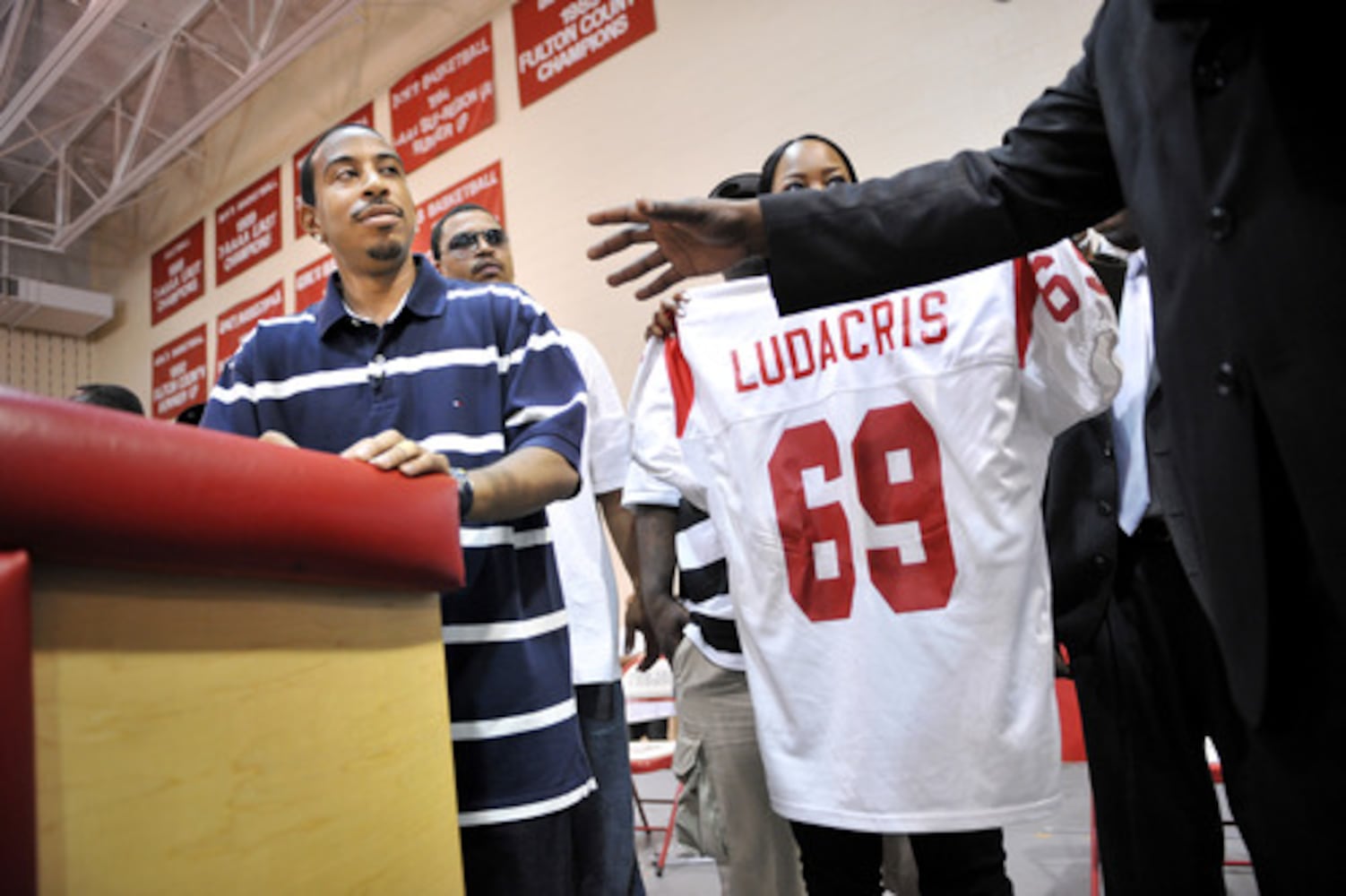 Ludacris returns to alma mater Banneker High