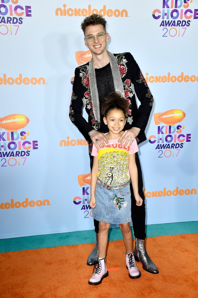 2017 kids choice red carpet