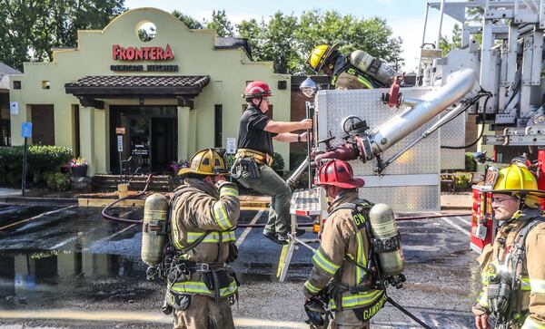 The Stone Mountain Highway location of Frontera Mexican Kitchen was seriously damaged in a fire Tuesday morning.