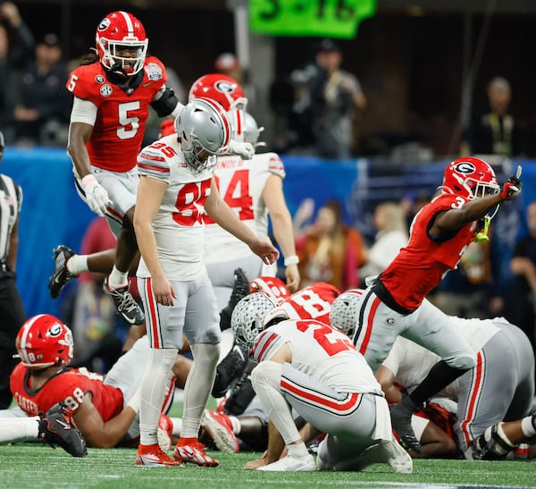 Ohio State kicker Noah Ruggles (95) reacts after missing what would've been a game-winning field goal in 2022.