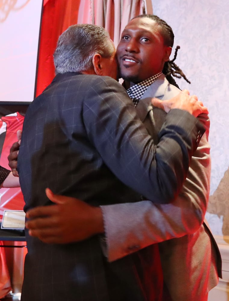 Photos: Falcons honor retirements of Michael Vick, Roddy White