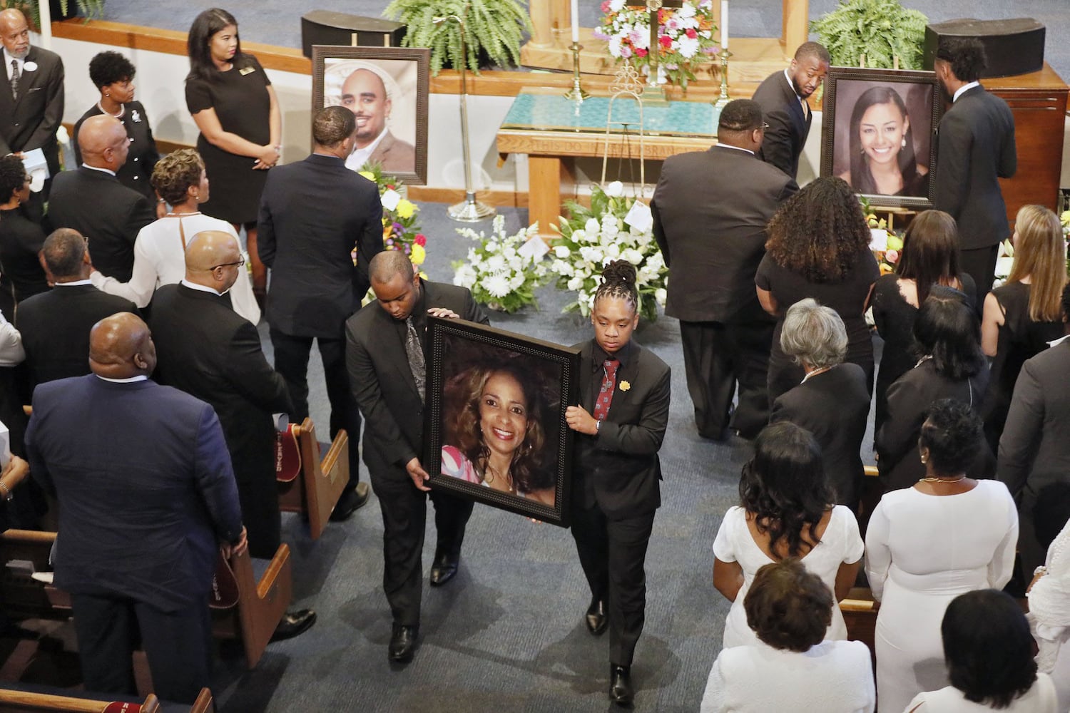 PHOTOS: Edwards Family Memorial Service