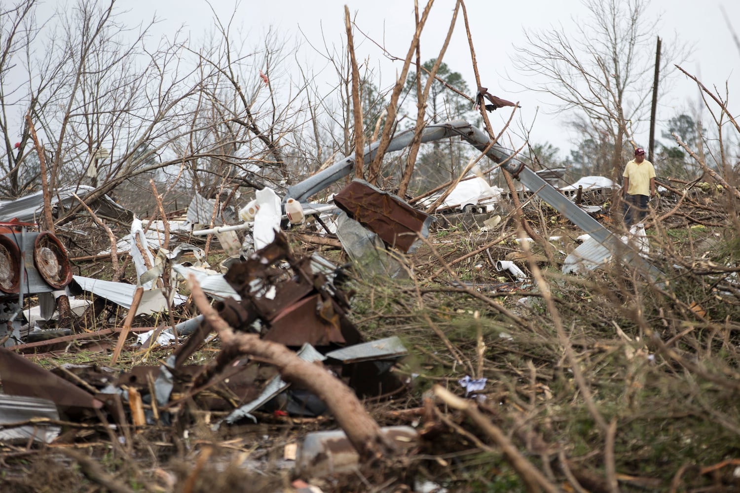 Strong storms in Georgia cause deaths, devastation