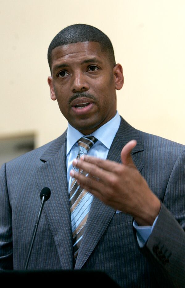 ORG XMIT: SC108 ** FILE ** In this Sept. 26, 2008 file photo, Sacramento mayoral candidate and former NBA star Kevin Johnson responds to a question about the investigation of his nonprofit agency while talking to reporters in Sacramento, Calif. Johnson, who handed over management responsibilities for St. HOPE this year so he could focus on his campaign, insists he has done nothing wrong. (AP Photo/Rich Pedroncelli) ormer NBA star and now mayor of Sacramento, Kevin Johnson told 100 people at Morehouse today that the governor's Opportunity School District was a critical element in reforming schools.