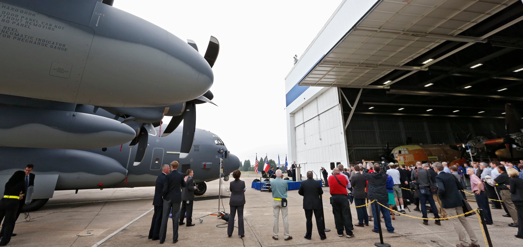 Photos: 60th anniversary of first C-130 Hercules flight