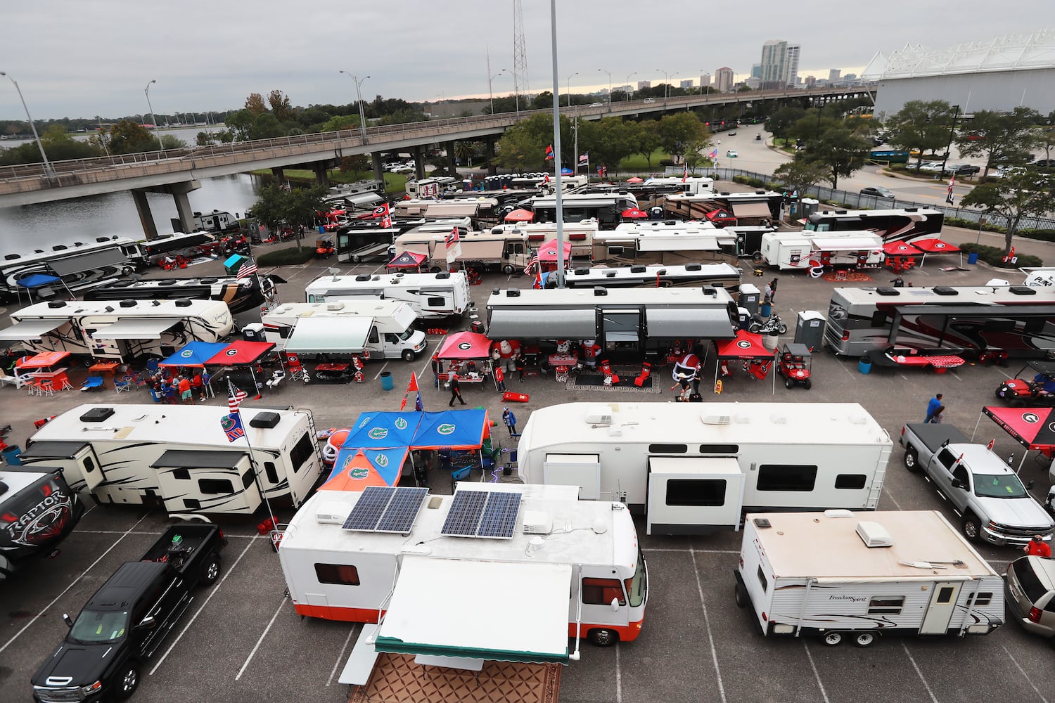 Photos: The scene at the Georgia-Florida game Friday