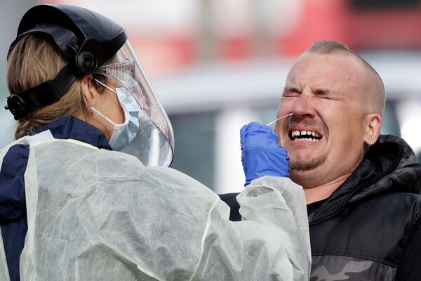 New Zealand has eradicated the coronavirus from its shores after health officials reported  Monday that the final person known to have contracted an infection had recovered. 