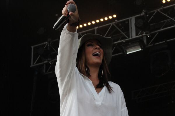 Sara Evans offered a well-paced set. Photo: Melissa Ruggieri/AJC.