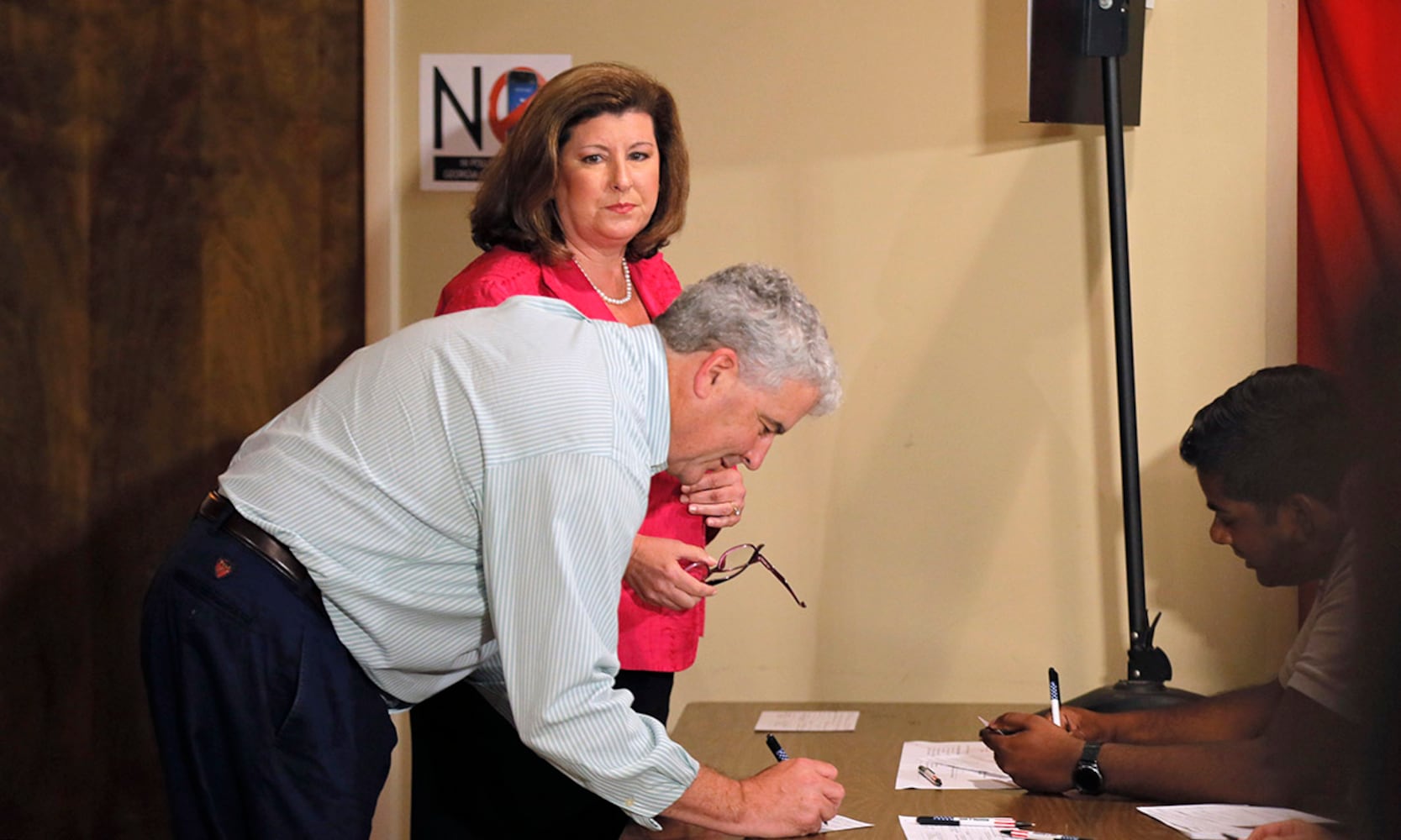 Photos: Voters choose in 6th District runoff election