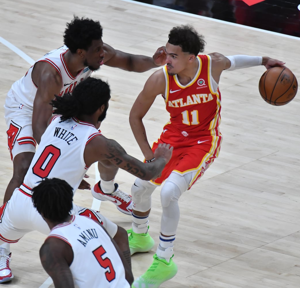 Hawks-Bulls photo