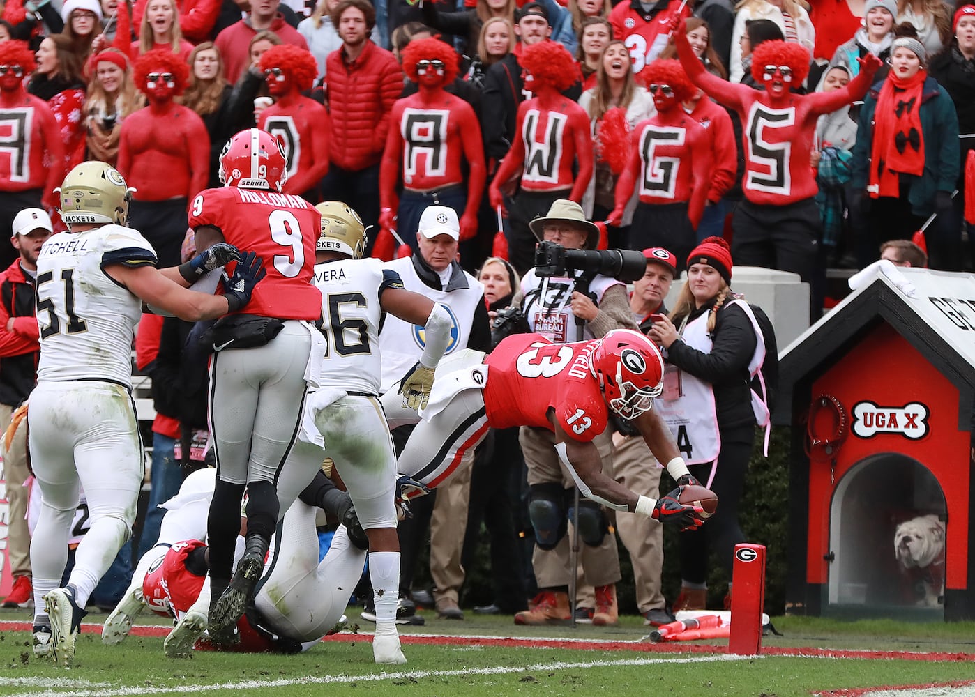 Photos: Bulldogs rout Georgia Tech, improve to 11-1