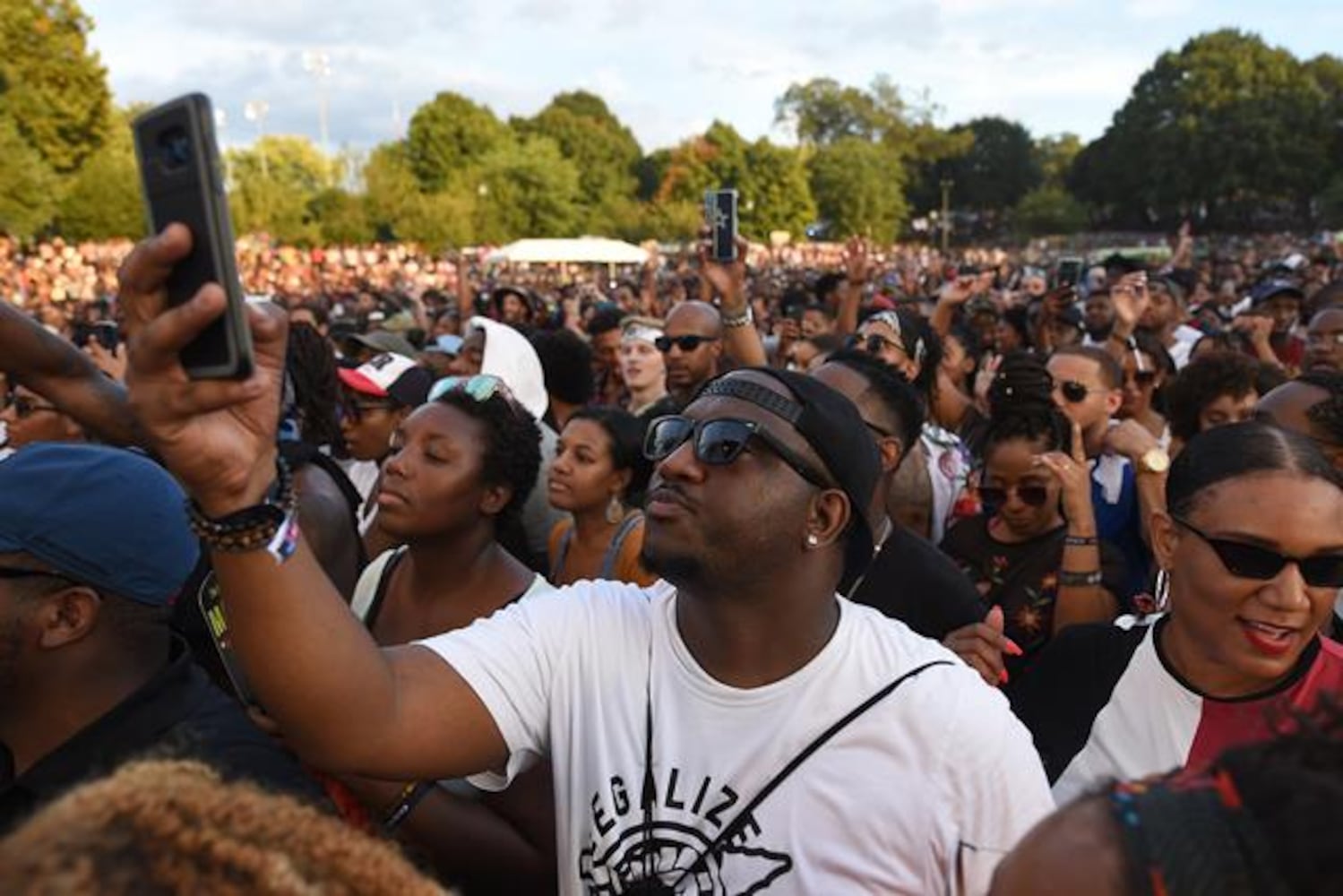 One Music Fest Crowd