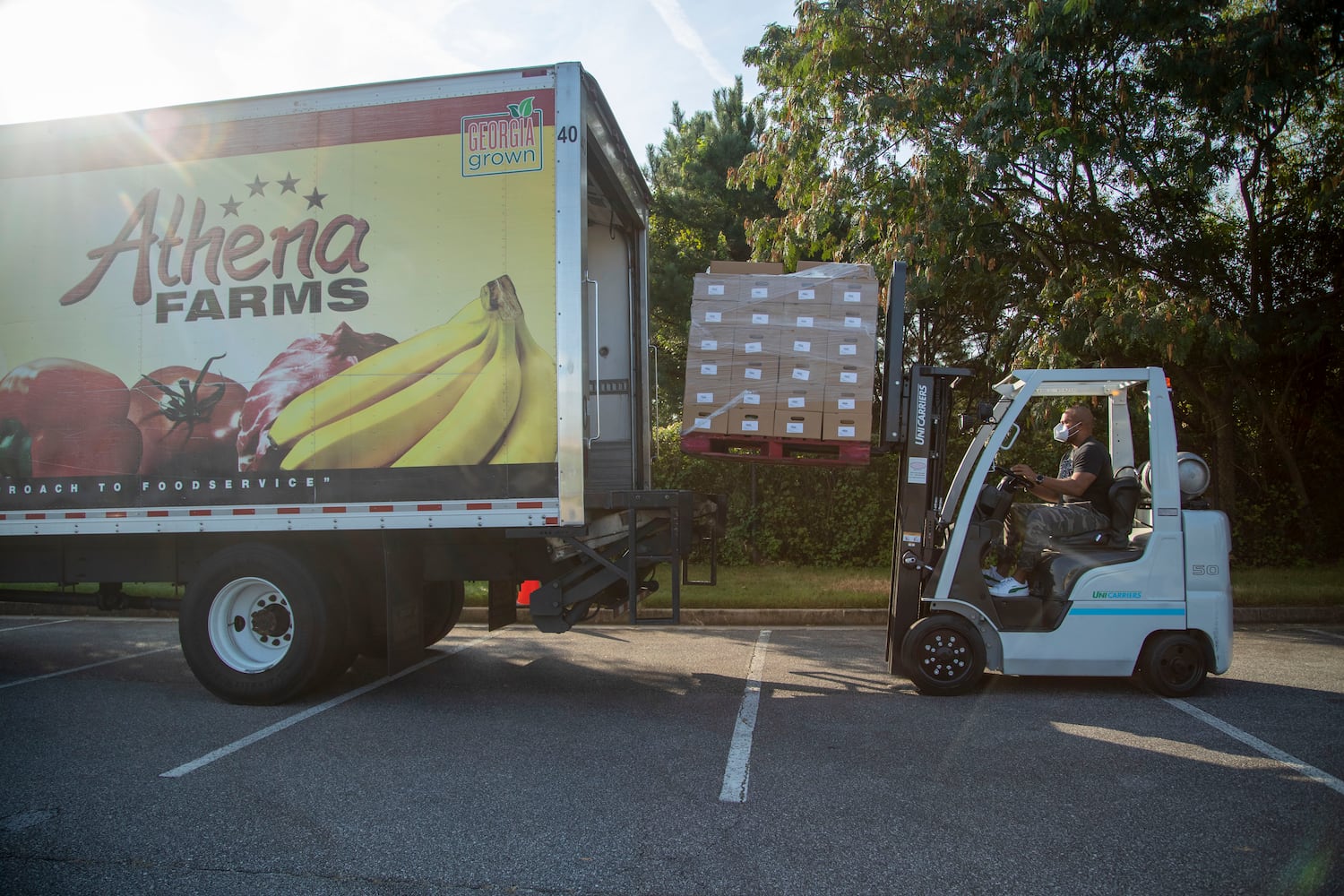 HYX COBB COMMUNITY FOOD FLEET