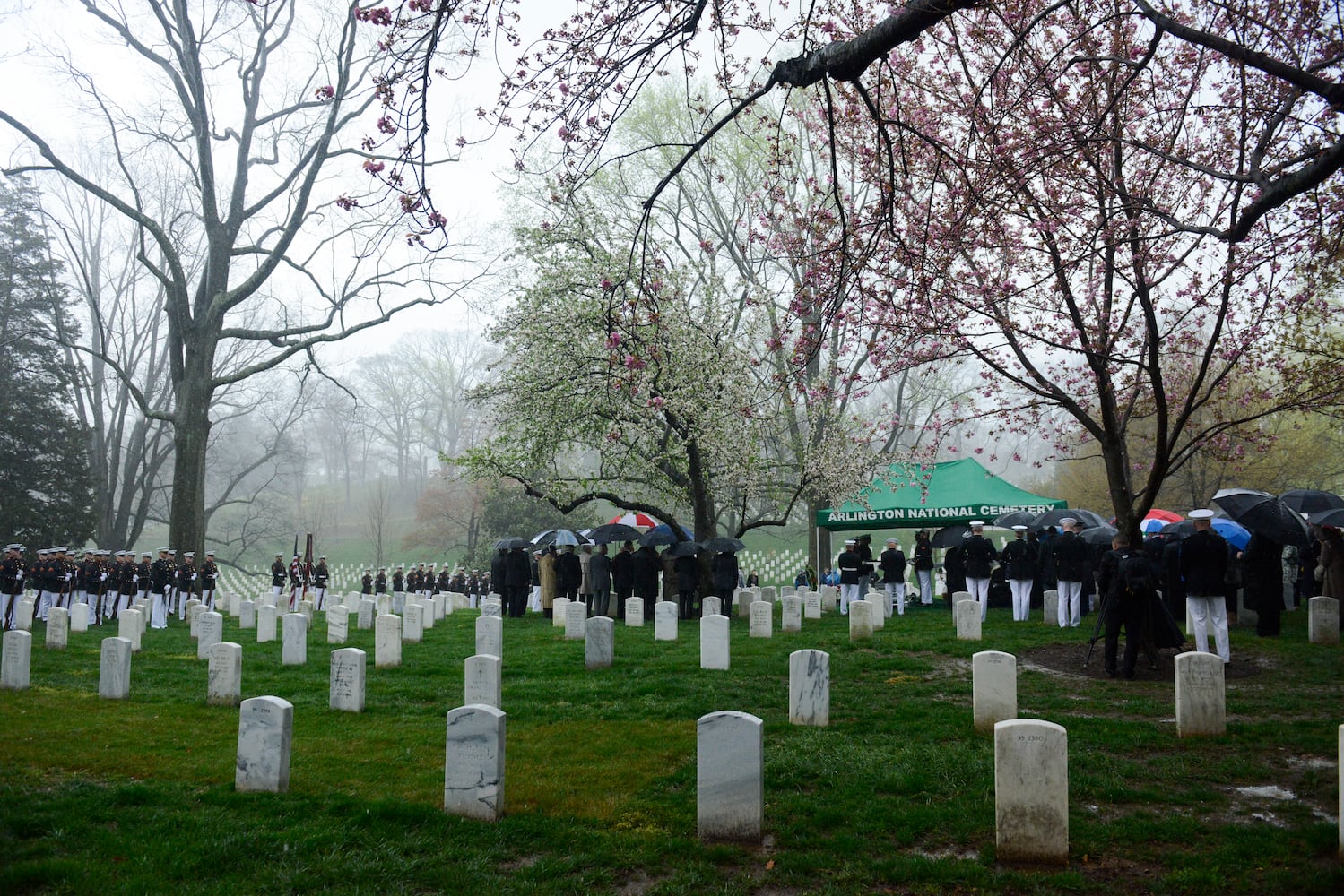 John Glenn laid to rest at Arlington National Cemetery