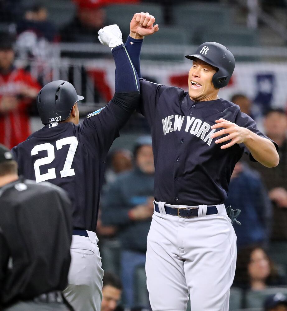 Photos: Braves host Yankees in exhibition at SunTrust