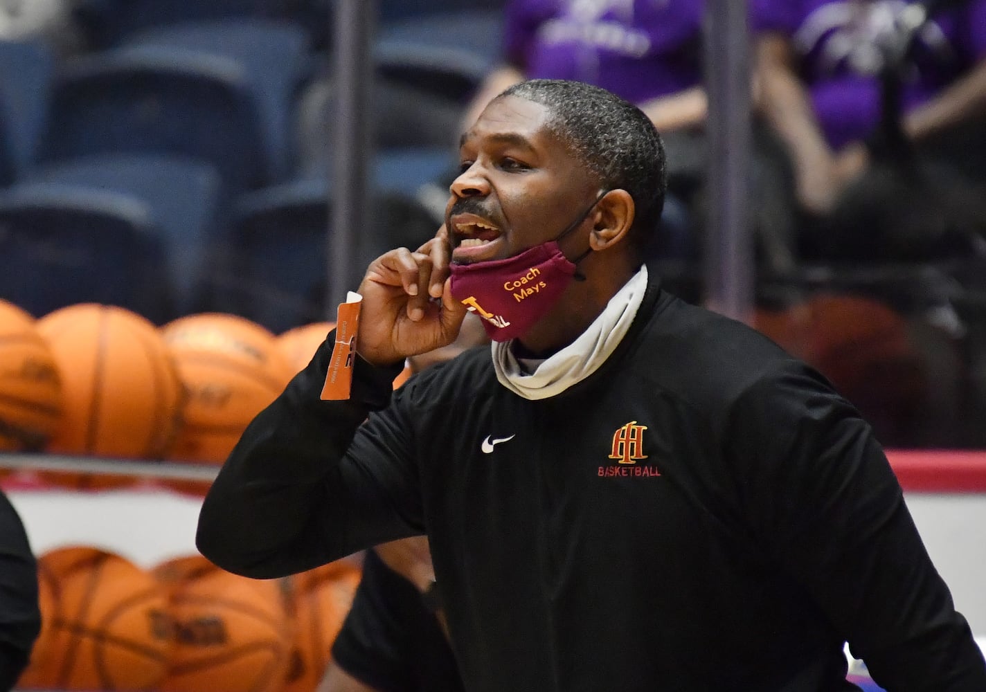 State basketball finals : Class A Private boys -- Holy Innocents vs. Mt. Pisgah