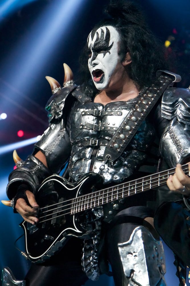 KISS plays Lakewood