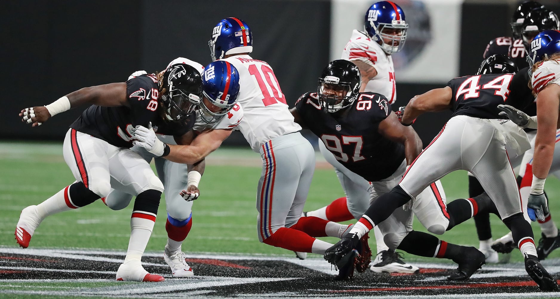 Photos: Falcons down Giants on Monday Night Football