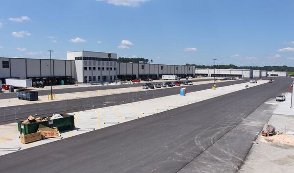 7/9/18 - Atlanta - Employees work on finishing the construction of UPS’s southeast ground hub on the west side of Atlanta on Monday, July 9. Jenna Eason / Jenna.Eason@coxinc.com