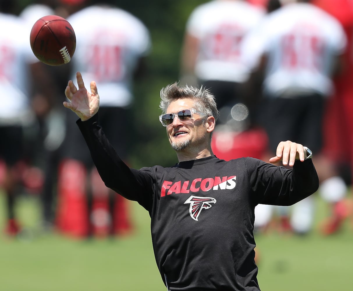 Photos: Falcons rookies hit the field at mini-camp