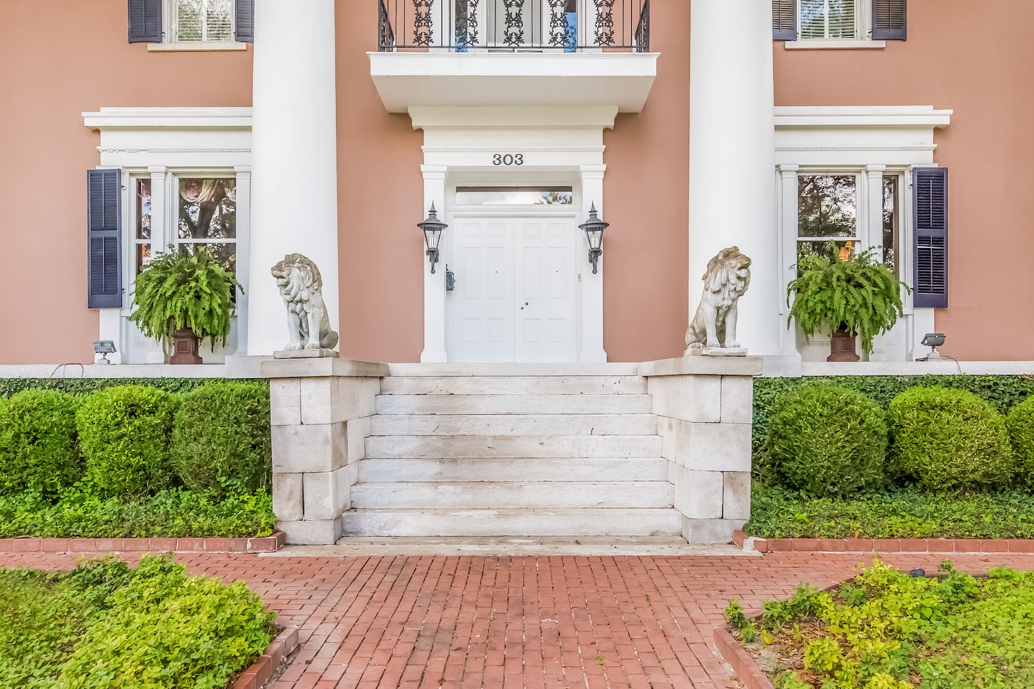 PHOTOS: $2.9M for Greek Revival mansion blocks from Marietta Square