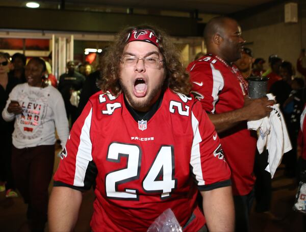  Cheer on the Atlanta Falcons on Sunday. /(HENRY TAYLOR / HENRY.TAYLOR@AJC.COM)