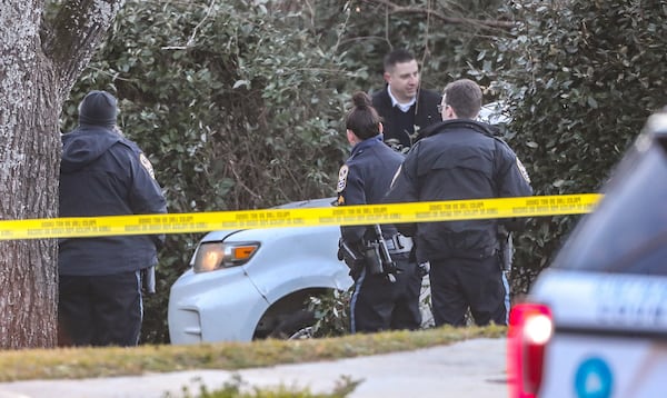 Gwinnett County police responded to a crash in the front yard of a Rockbridge Road home on Jan. 27, 2022.