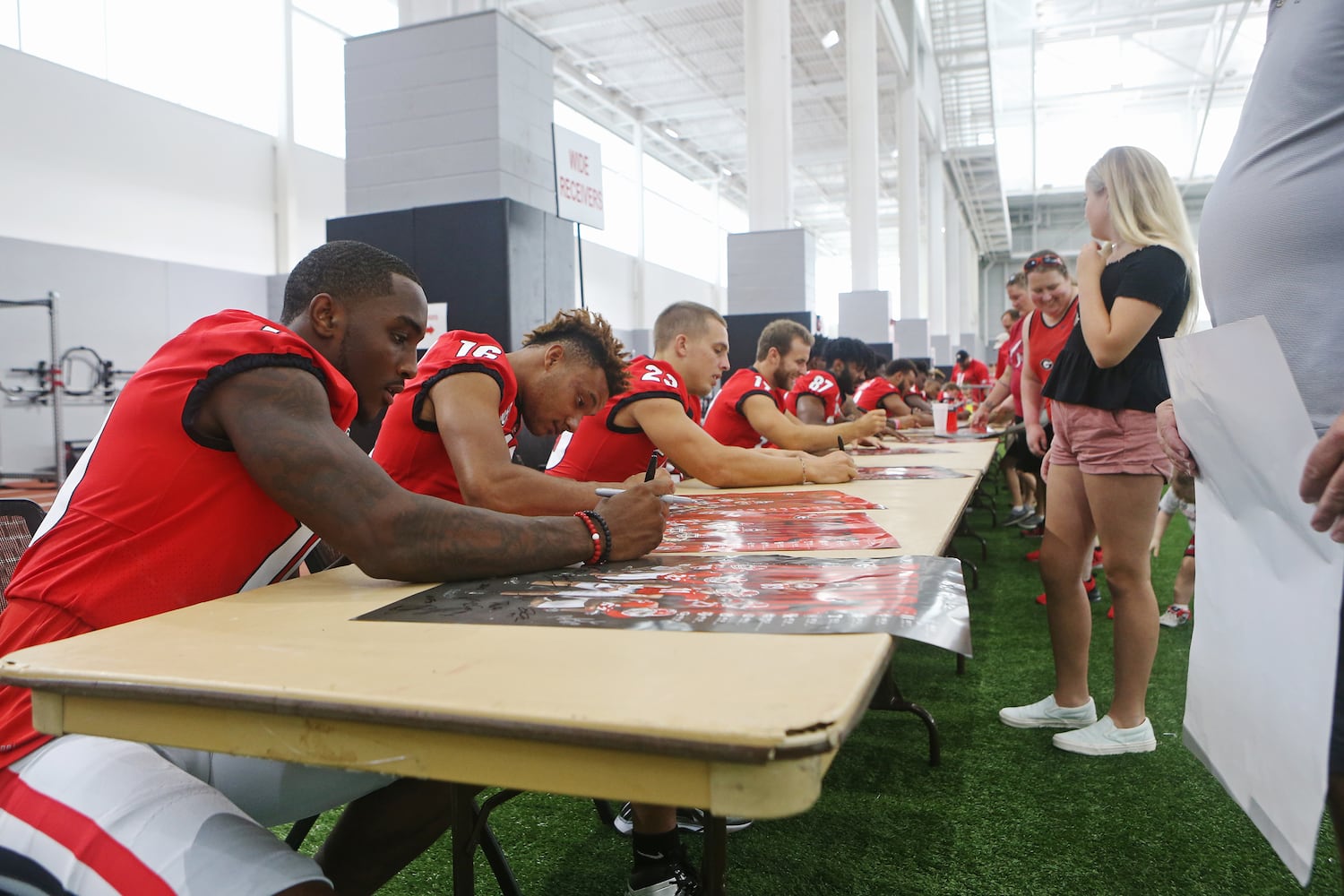 Photos: Bulldogs greet their fans