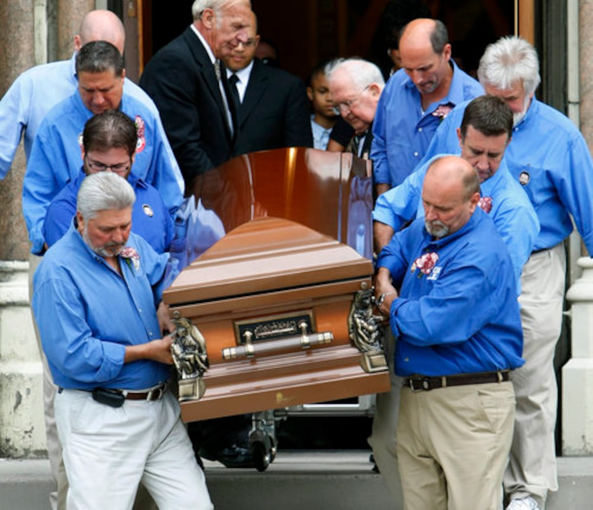 Billy Mays' funeral held outside Pittsburgh