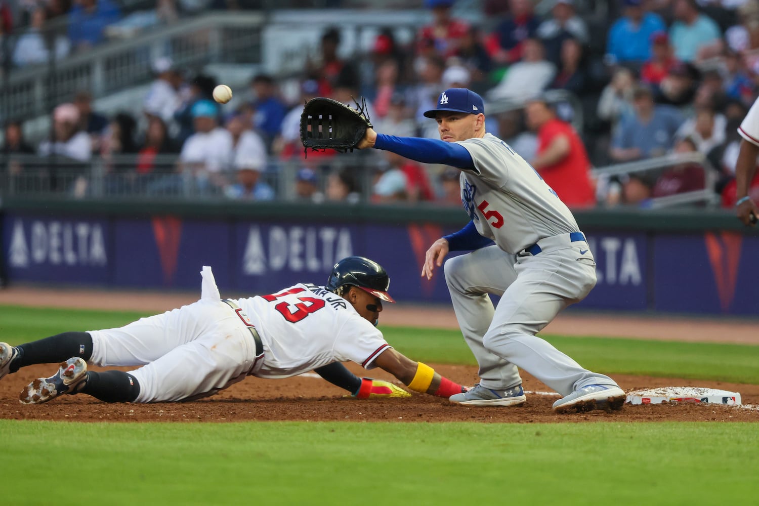 052423 BRAVES PHOTO